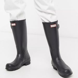 Hunter tall rain boots mate black size 6